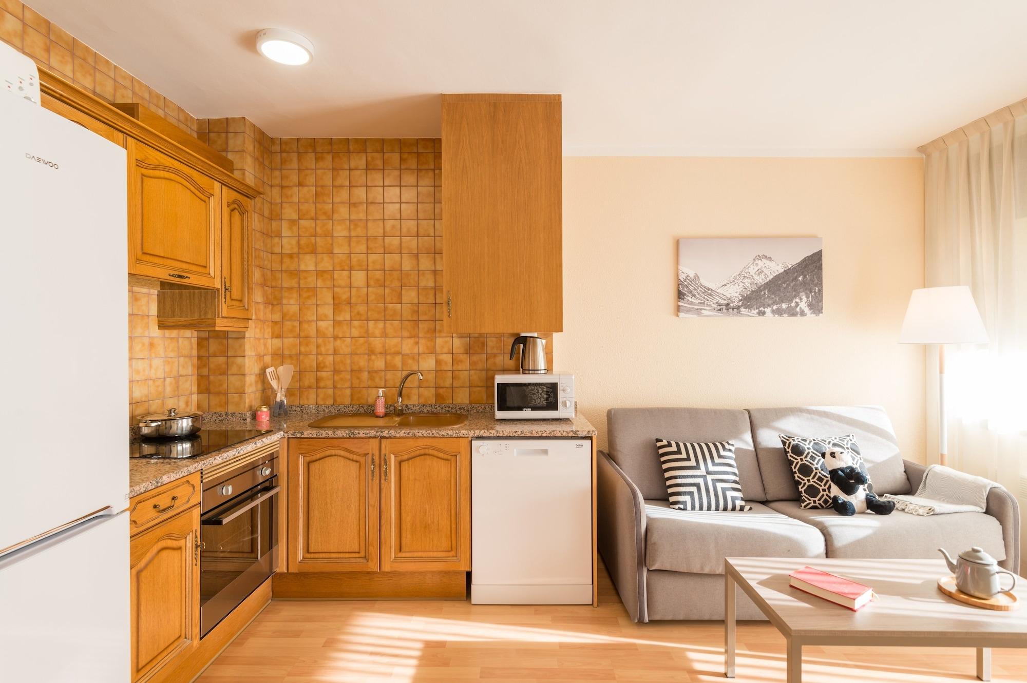 Pierre & Vacances Andorra Alba เอลตาร์แตร์ ภายนอก รูปภาพ