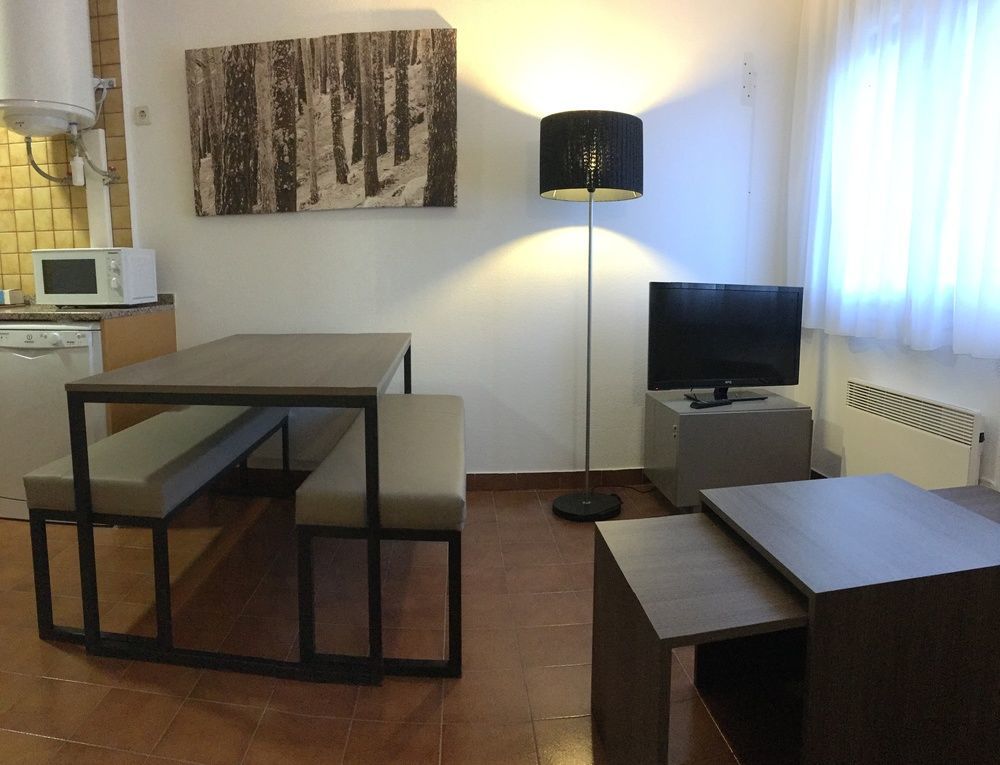 Pierre & Vacances Andorra Alba เอลตาร์แตร์ ภายนอก รูปภาพ