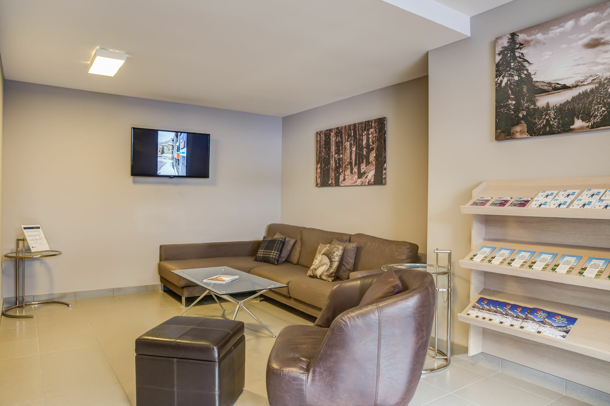 Pierre & Vacances Andorra Alba เอลตาร์แตร์ ภายนอก รูปภาพ
